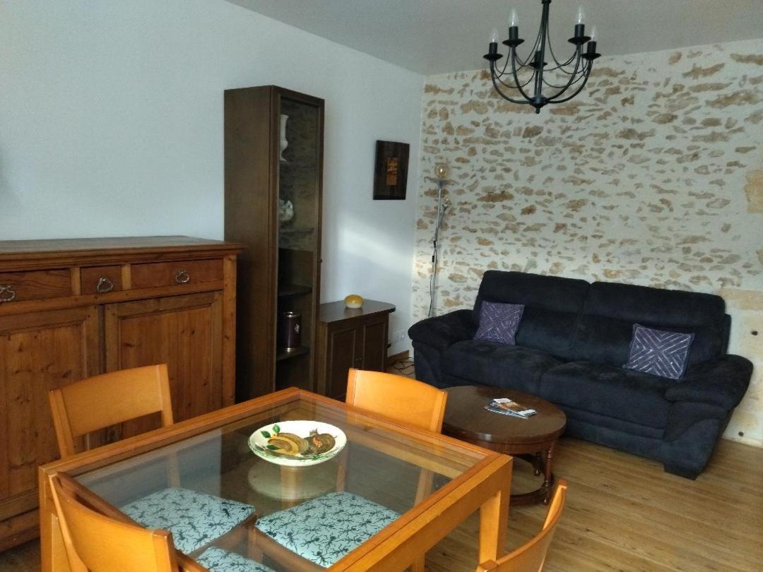 Cordeliers Lotus Apartment ซาร์ลา-ลา-กาเนดา ภายนอก รูปภาพ