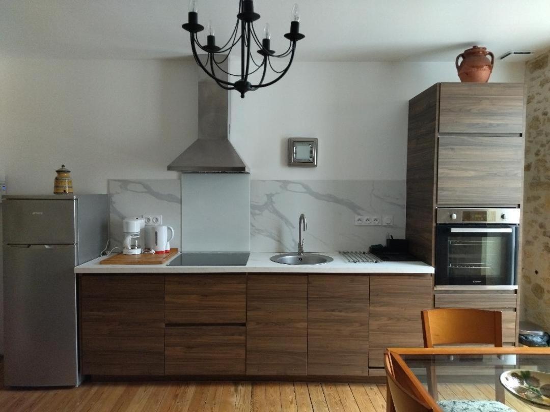 Cordeliers Lotus Apartment ซาร์ลา-ลา-กาเนดา ภายนอก รูปภาพ